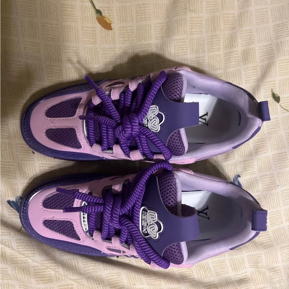 Louis Vuitton Lavender and Pink Sneakers - Picture 3 of 4